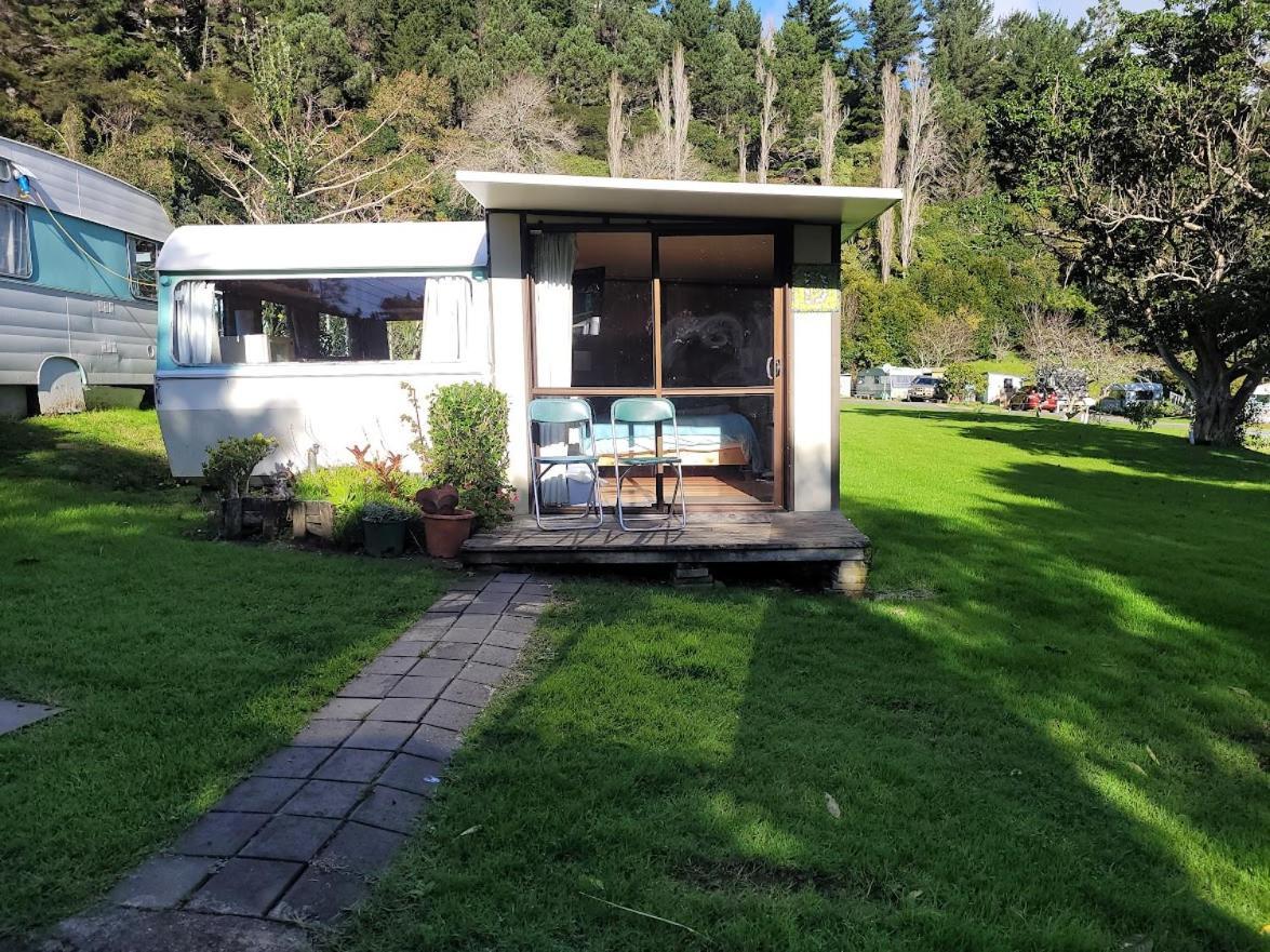 Dickson Holiday Park Thames Extérieur photo